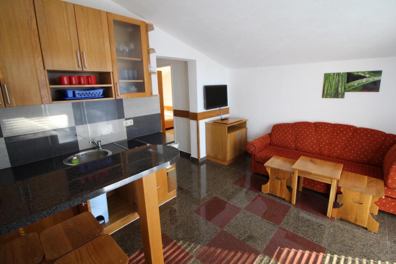 ורסי Apartments Helena Zadar מראה חיצוני תמונה